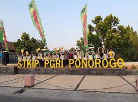 STKIP PGRI Gelar Anugerah Ronggowarsito Berhadiah Rp 100 Juta