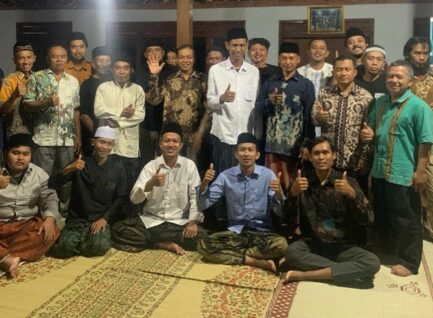 Semarak Penutupan KKN dengan Khotmil Quran dan Buka Bersama