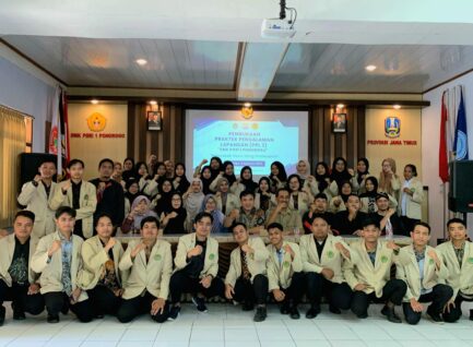 PPL 2 Dimulai! 39 Mahasiswa STKIP PGRI Ponorogo Siap Mengabdi di SMK PGRI 1 Ponorogo