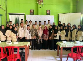 PPL II di Sekolah Penggerak: SMP Ma’arif 1 Ponorogo Sambut Mahasiswa STKIP PGRI Ponorogo dengan Semangat Muda