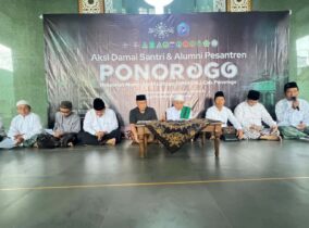 STKIP PGRI Ponorogo Hadiri Aksi Damai Santri dan Alumni Pesantren Ponorogo