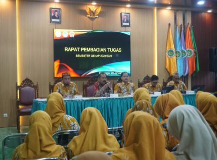 Tingkatkan Kerja Institusi, STKIP PGRI Ponorogo Tuai Pujian dari LLDIKTI VII