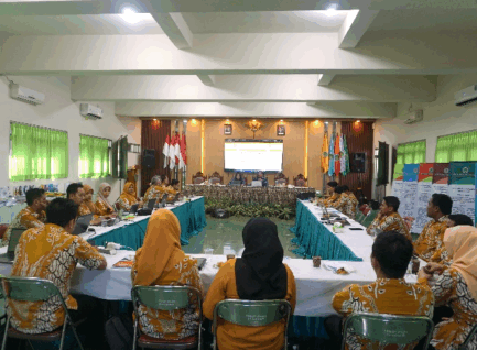 Lancar dan Objektif, Prodi Pendidikan Bahasa Inggris STKIP PGRI Ponorogo Sukses Jalani Asesmen Lapangan LAMDIK