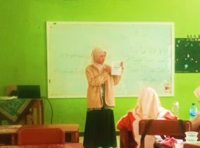 Belajar Bahasa Inggris Sambil Berburu Misi, Mahasiswa PPL 2 STKIP PGRI Ponorogo Integrasikan Digital Guardian di MAN 1 Ponorogo Belajar Bahasa Inggris Sambil Berburu Misi, Mahasiswa PPL 2 STKIP PGRI Ponorogo Integrasikan Digital Guardian di MAN 1 Ponorogo