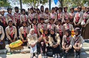 Mahasiswa PPL II STKIP PGRI Ponorogo Turut Antarkan SMP Ma’arif 1 Ponorogo Raih Juara Terfavorit dalam HUT ke-65 Gerakan Pramuka Mahasiswa PPL II STKIP PGRI Ponorogo Turut Antarkan SMP Ma’arif 1 Ponorogo Raih Juara Terfavorit dalam HUT ke-65 Gerakan Pramuka