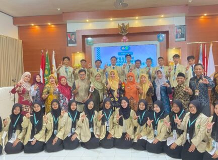 PPL Ii STKIP PGRI PONOROGO Di MAN 1 Ponorogo Resmi Berakhir, Jadi Bekal Calon Pendidik Profesional
