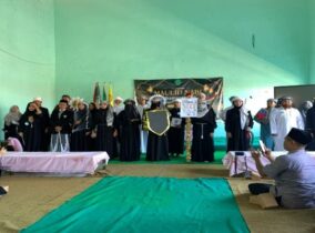 Mahasiswa PPL II STKIP PGRI Ponorogo Turut Berkontribusi Dampingi Acara Peringatan Maulid Nabi Muhammad SAW di SMP Ma’arif 1 Ponorogo Mahasiswa PPL II STKIP PGRI Ponorogo Turut Berkontribusi Dampingi Acara Peringatan Maulid Nabi Muhammad SAW di SMP Ma’arif 1 Ponorogo